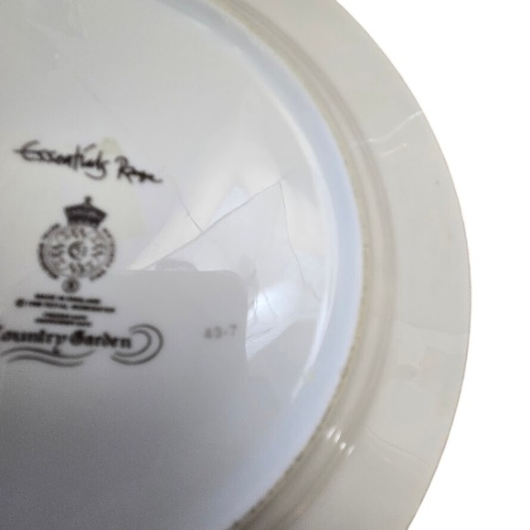 Royal Worchester Country Garden Bone China Plate Floral Botanical - Picture 4 of 4